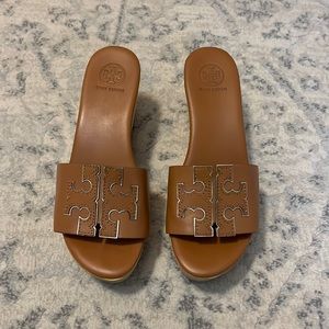 Tory Burch Ines Wedge Slide, size 7